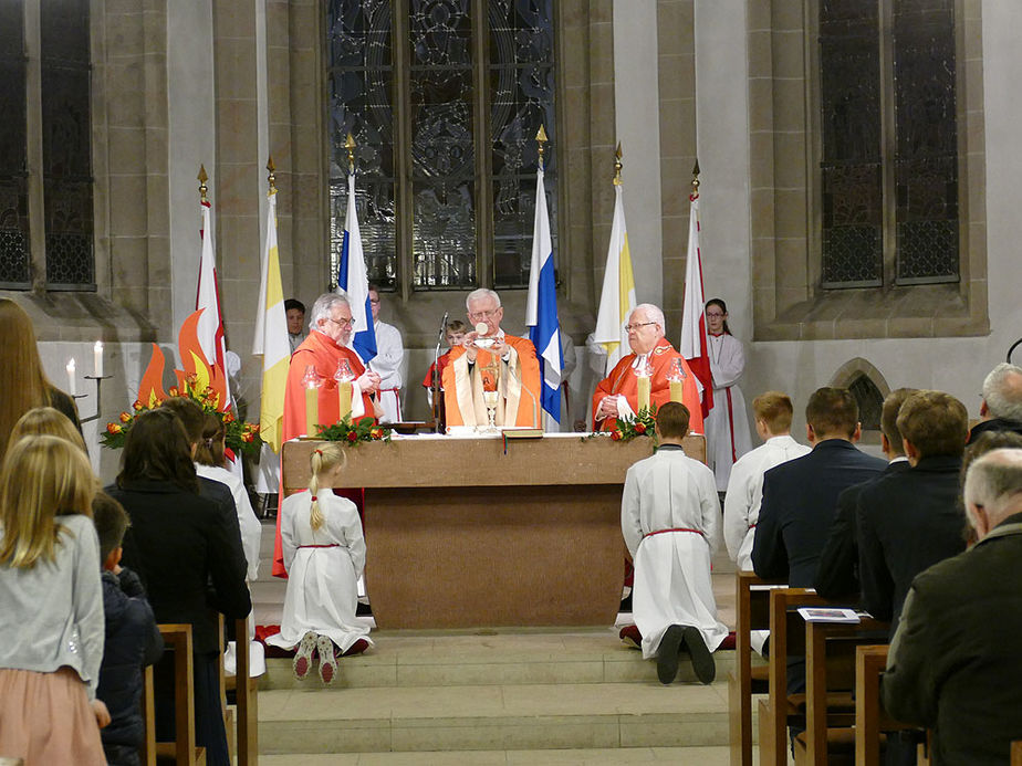 Firmung 2017 in Naumburg (Foto: Karl-Franz Thiede)